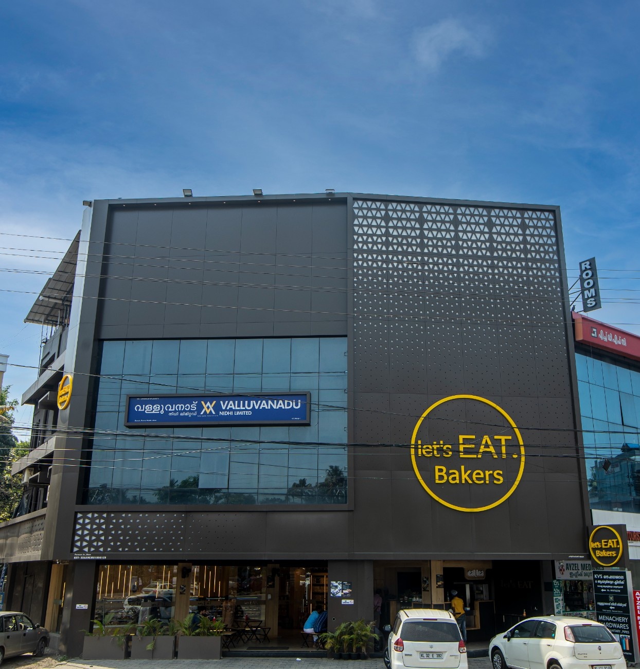 Lets Eat Baker - Aluva