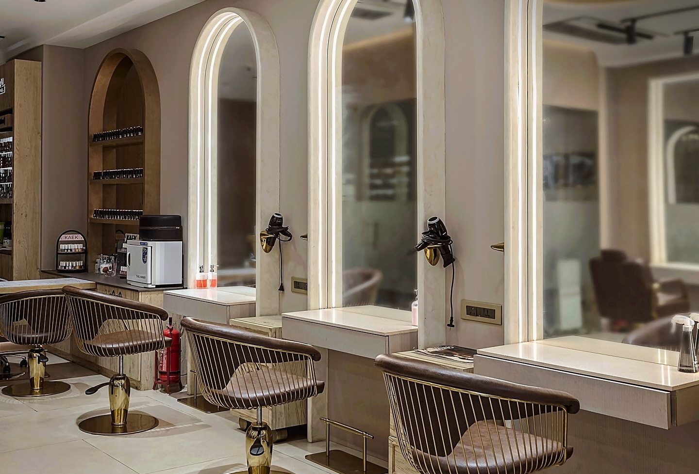 Geetanjali Salon