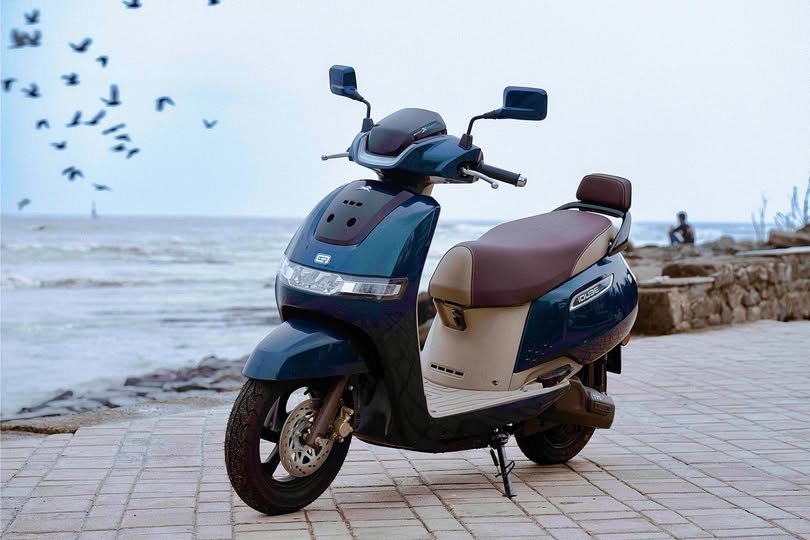 India’s Favourite Family EV, now with a view.