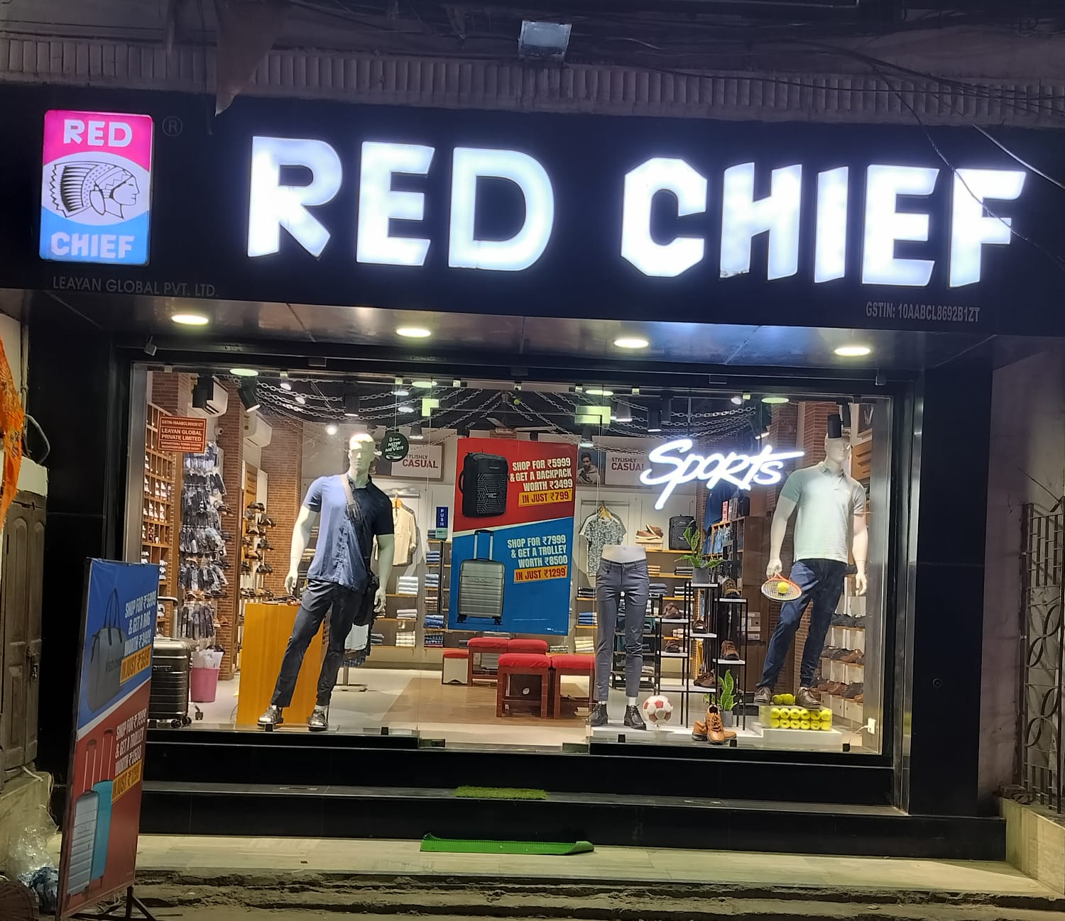 Red Chief Exclusive Store