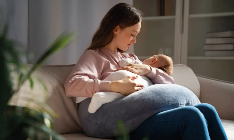 8 Proven Disadvantages Of Extended Breastfeeding