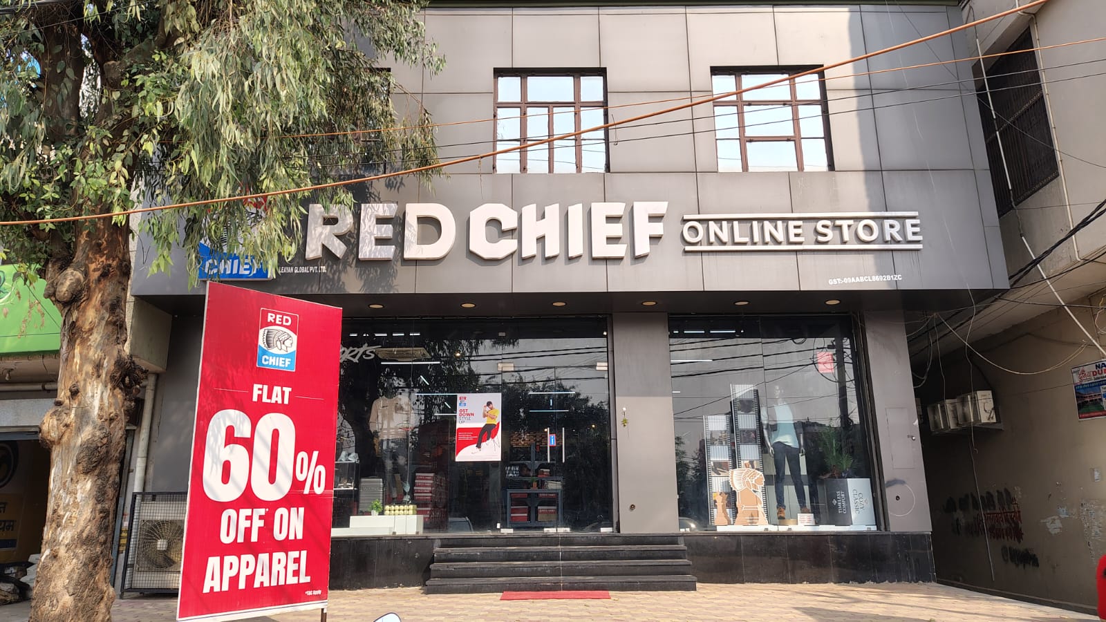 Red Chief Exclusive Store