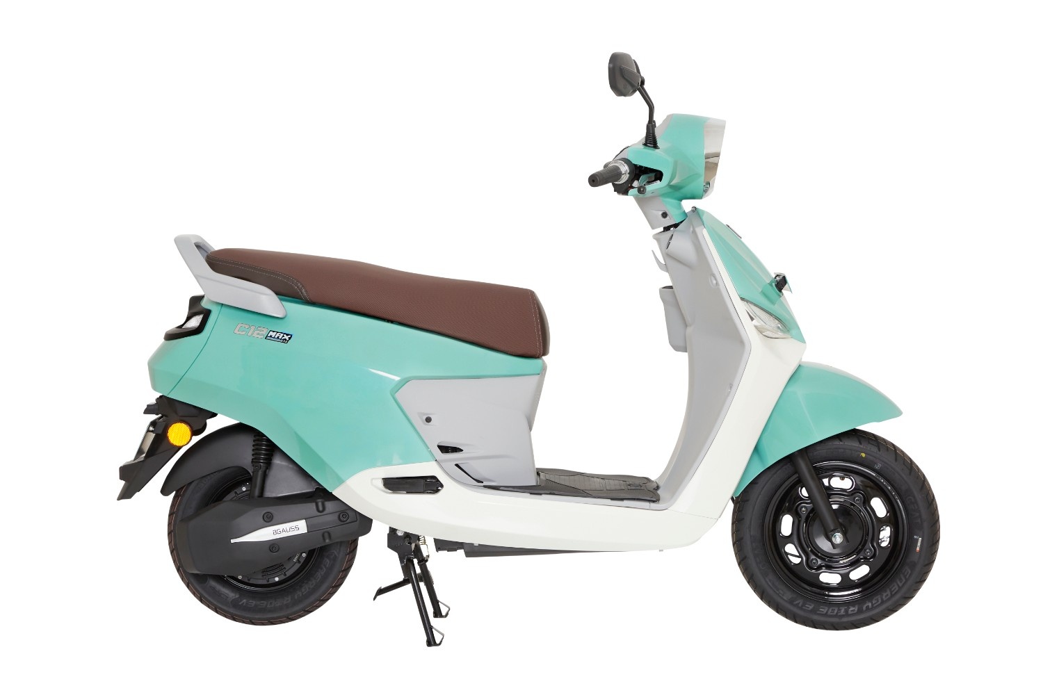 बीजी मैक्स C12 3.0