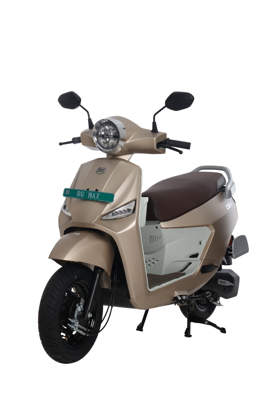 बीजी मैक्स C12 3.0