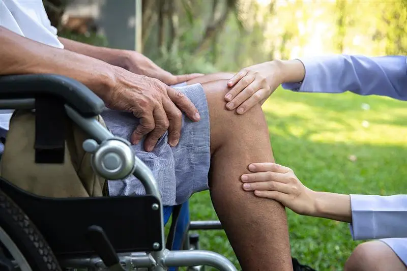 Exercises After Knee Replacement: A Step-by-step Guide for Seniors