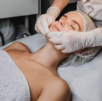 Certificate Course in Advanced Beauty Therapy