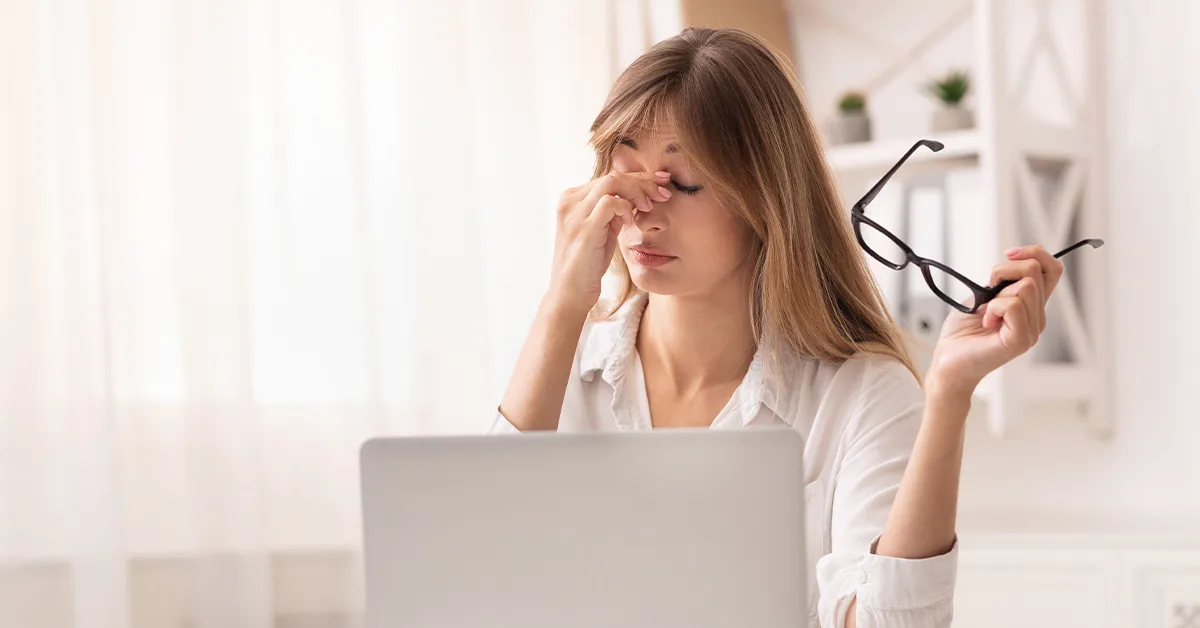 Computer Vision Syndrome vs Digital Eye Strain: What IT Professionals Must Know