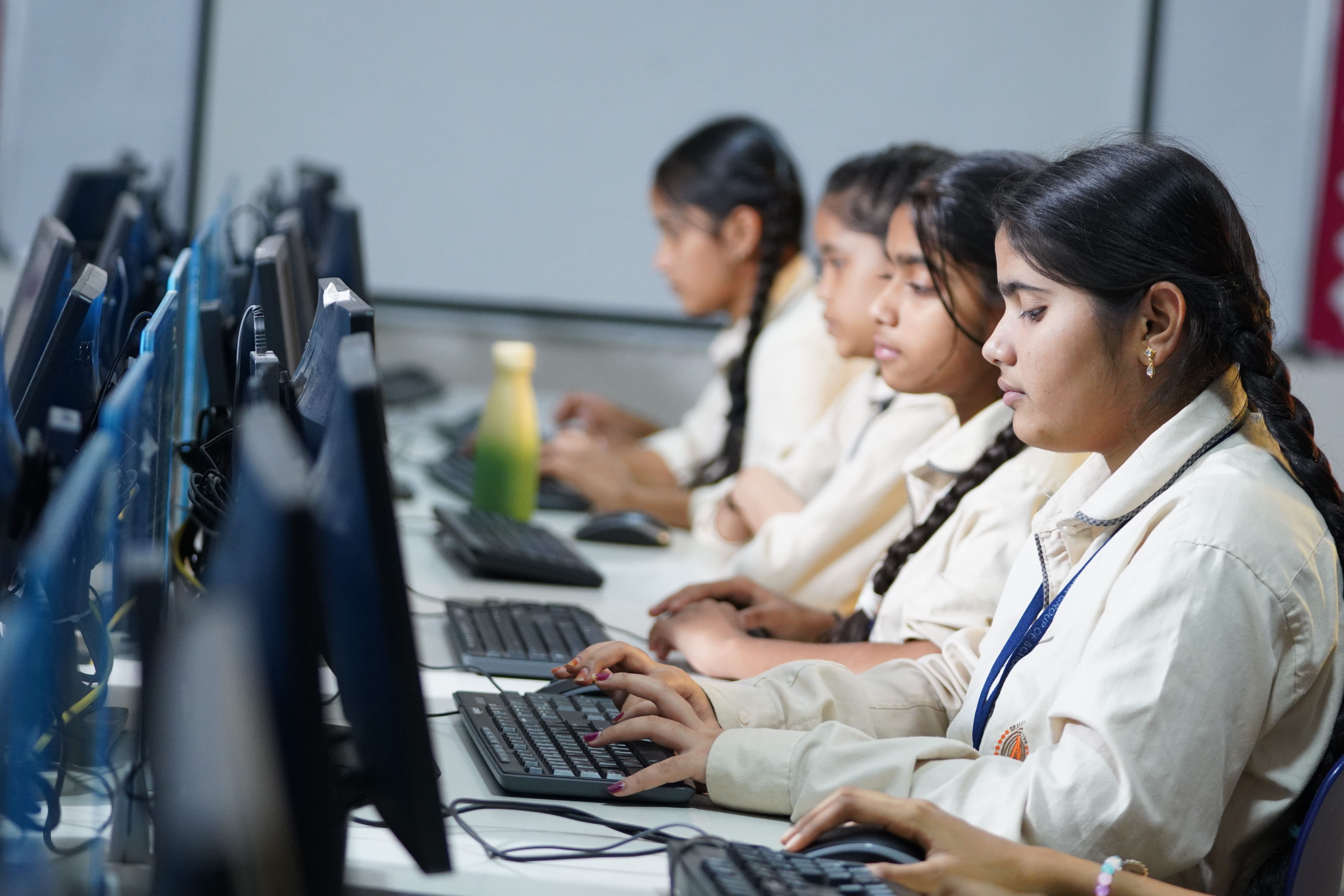 Narayana eTechno-School