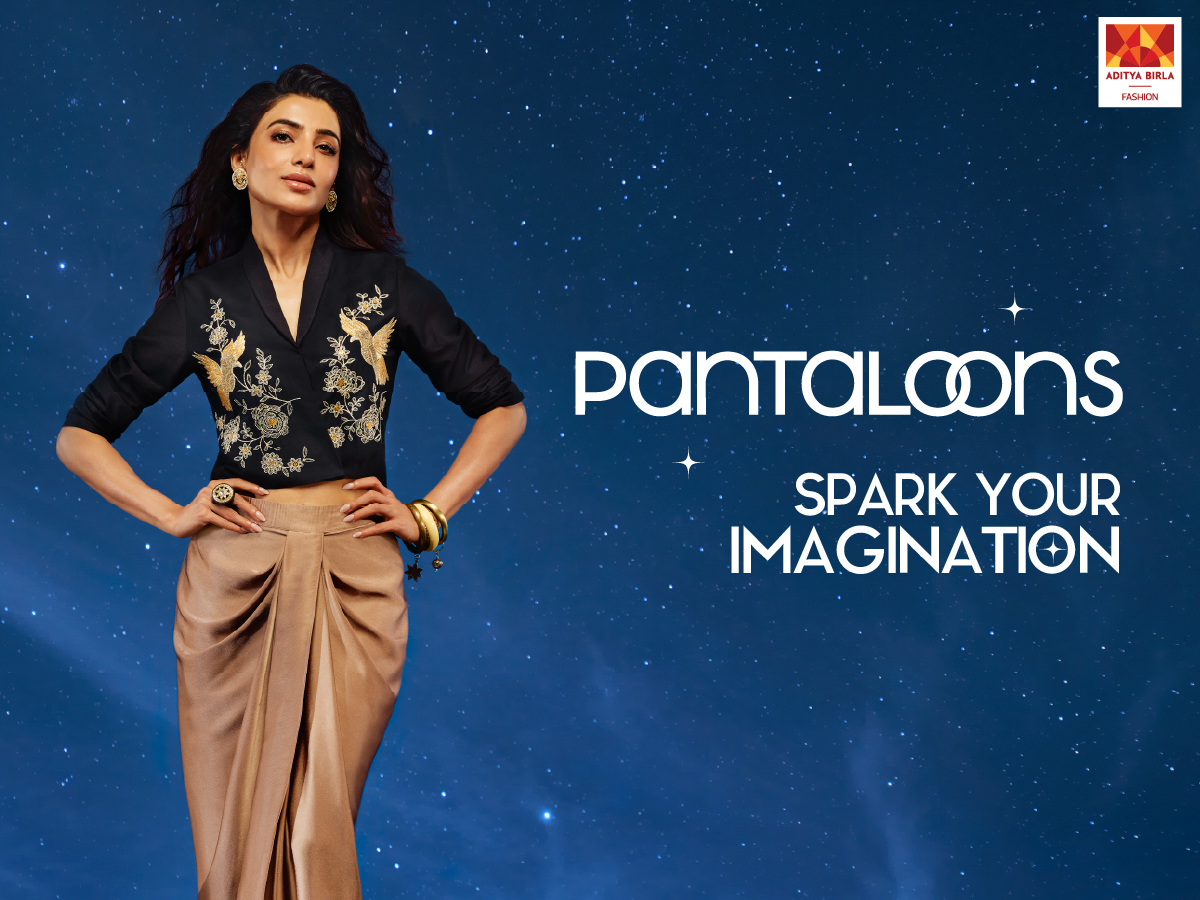 The sparkle of the season inspires possibilities.✨