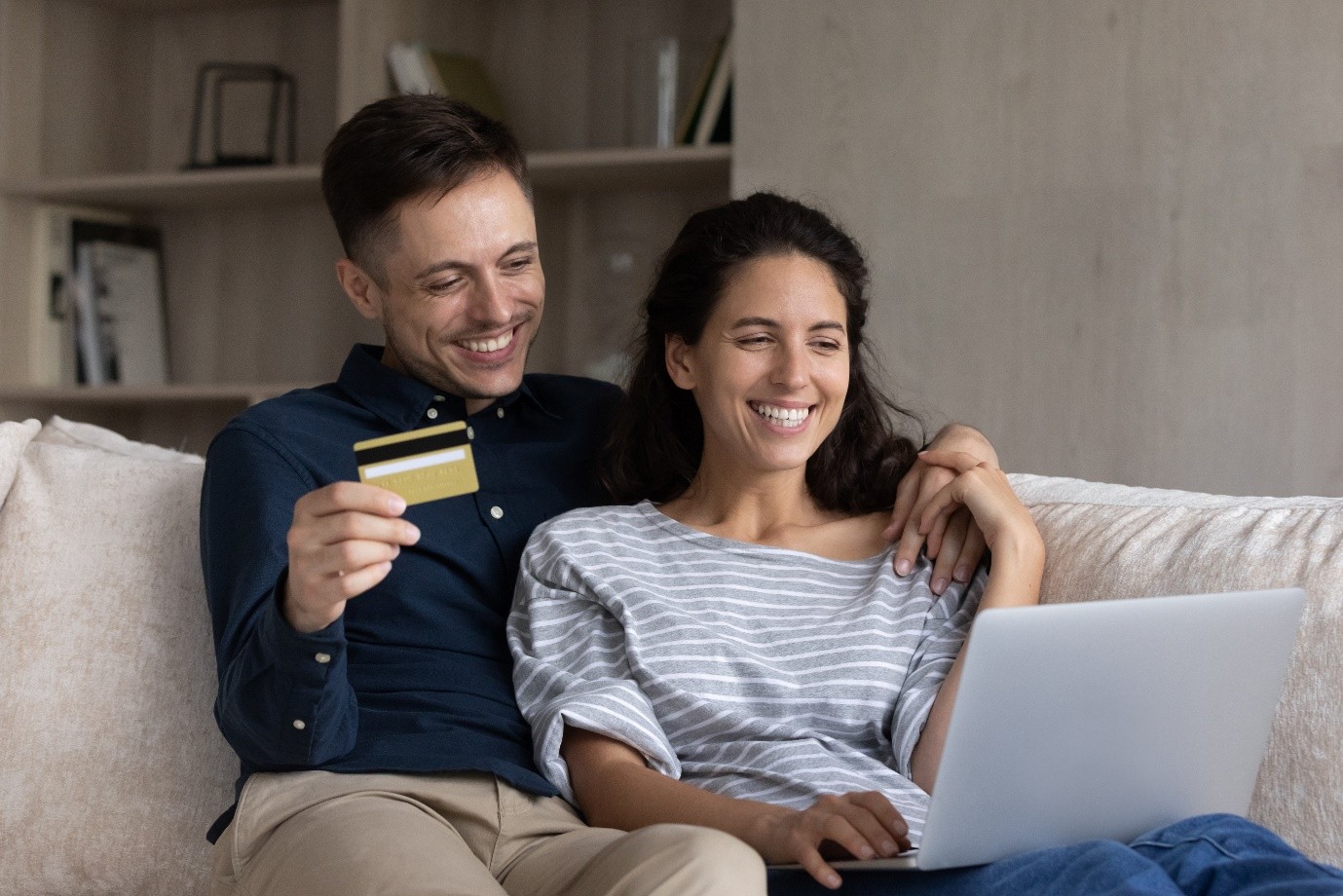 How Travellers from Hyderabad Can Maximise Savings with the Right Credit Card