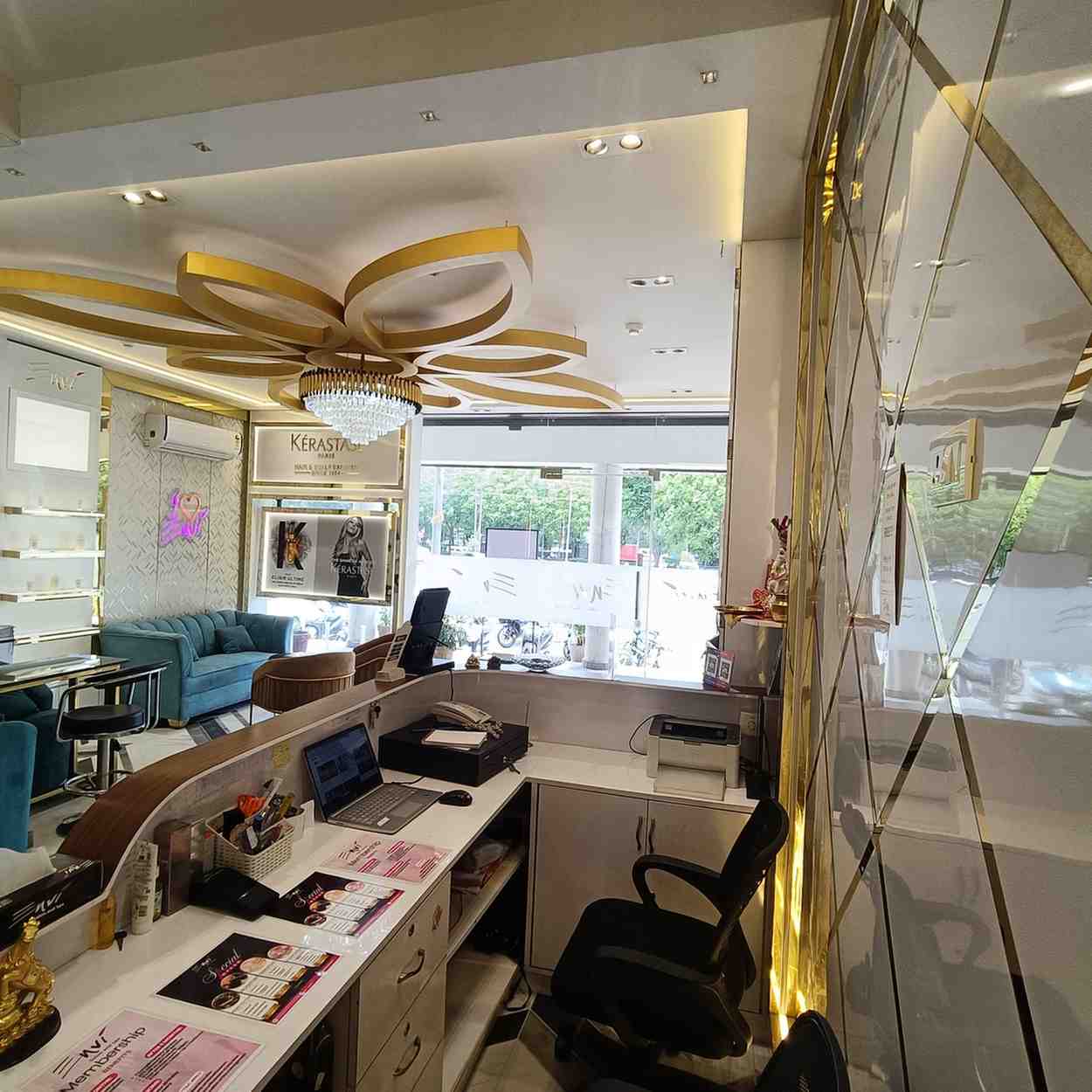 Envi Salon