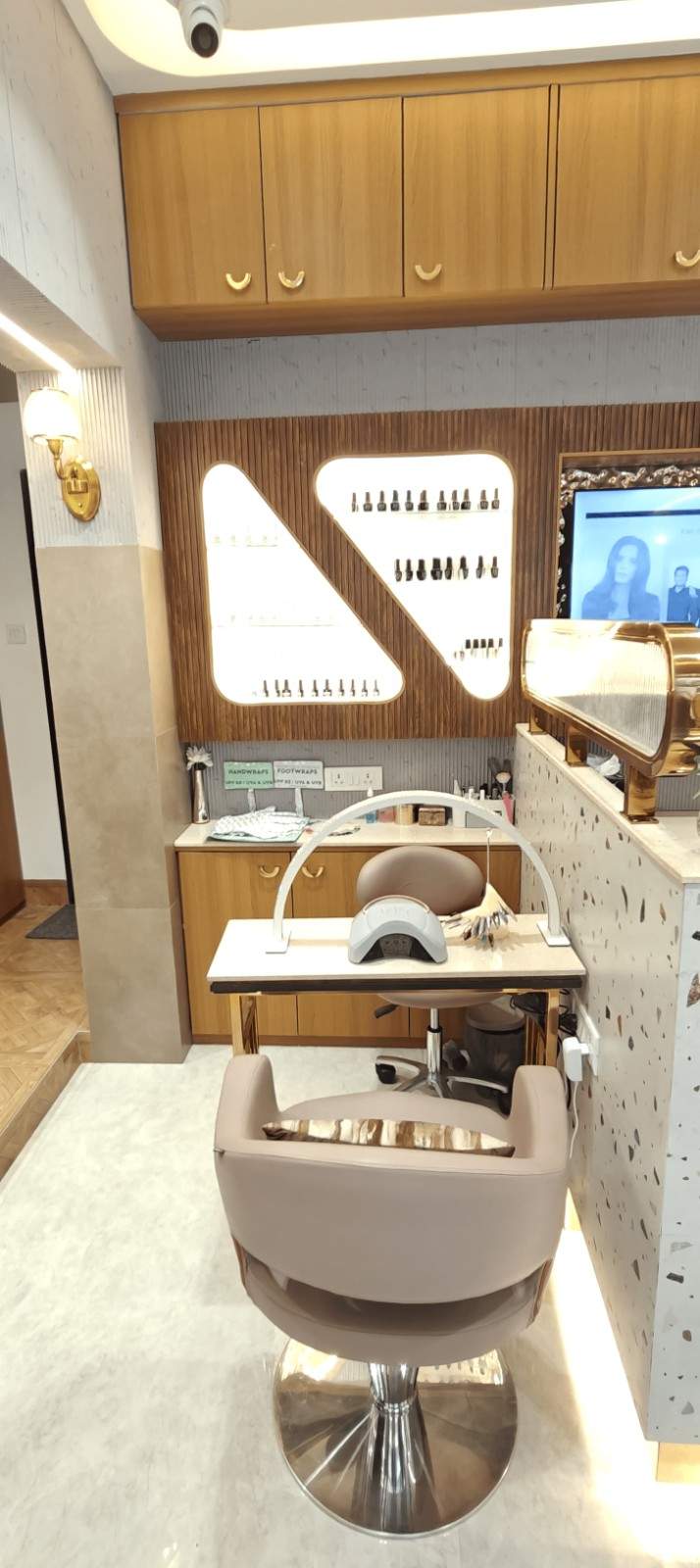 Envi Salon