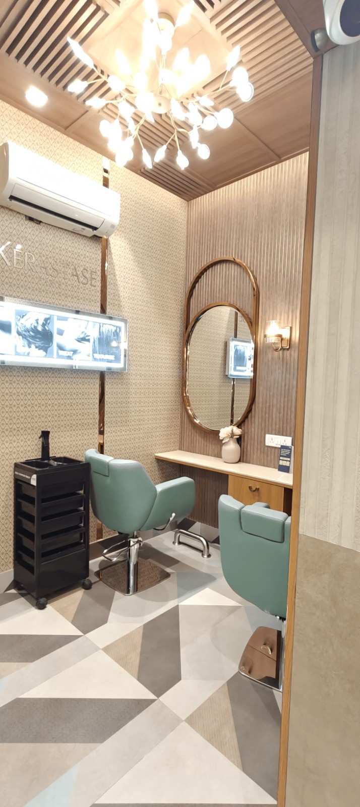 Envi Salon