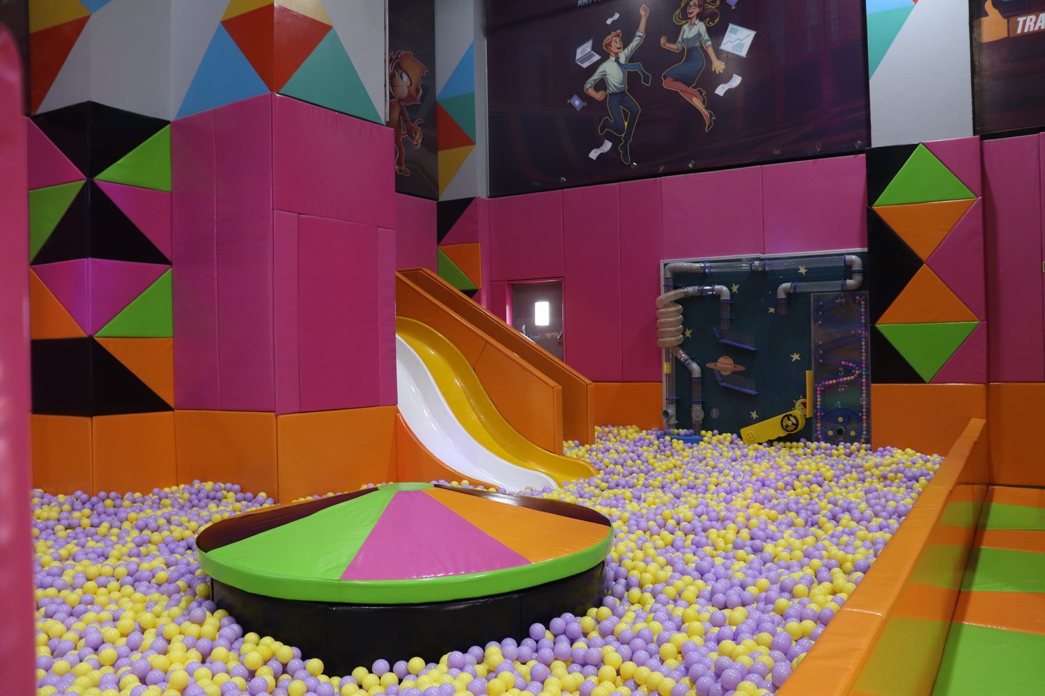 SkyJumper Trampoline and Amusement Park