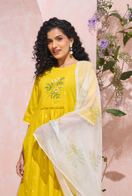 Kurtas