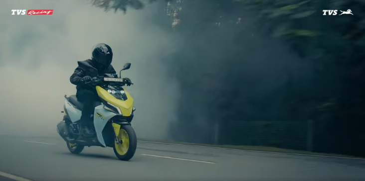 We understand. It’s a bike so good, all you’ll only want to talk about all day is the new NTORQ 150. ​