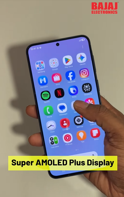 Awesome design? Check. Awesome camera? Check. All-round awesome? Checkmate.