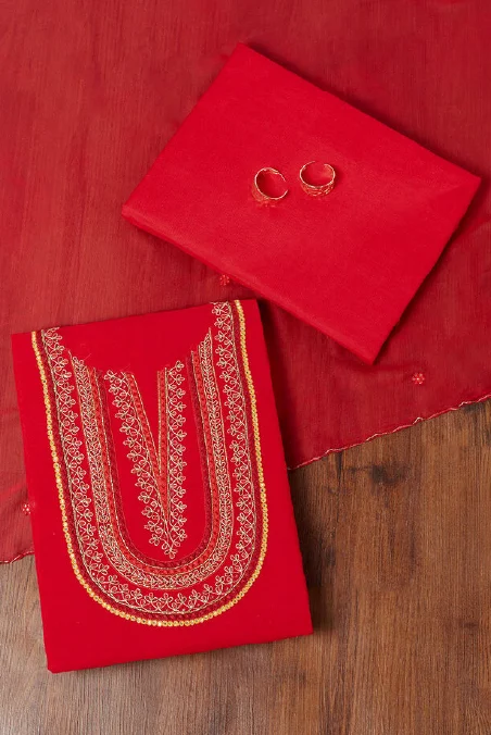 Unstitched saree