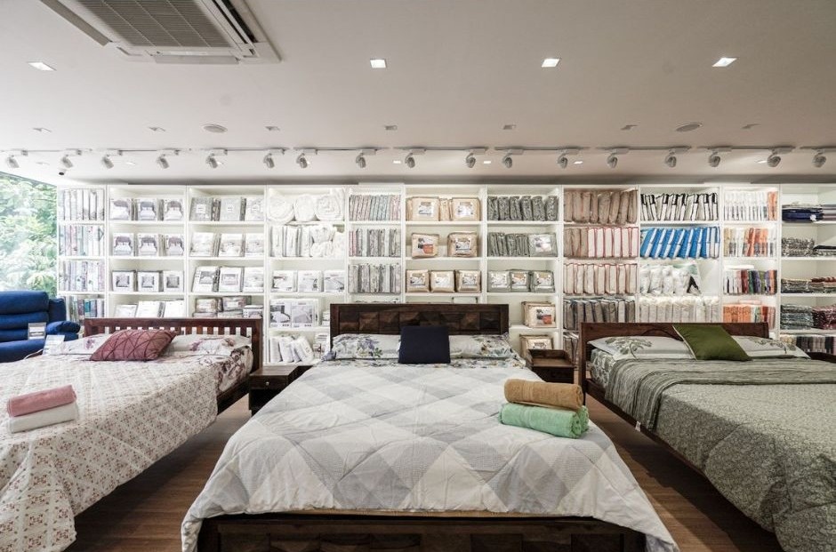 Home Komforts' Guide to Choosing the Best Memory Foam Mattress for Back Pain in bhiwandi