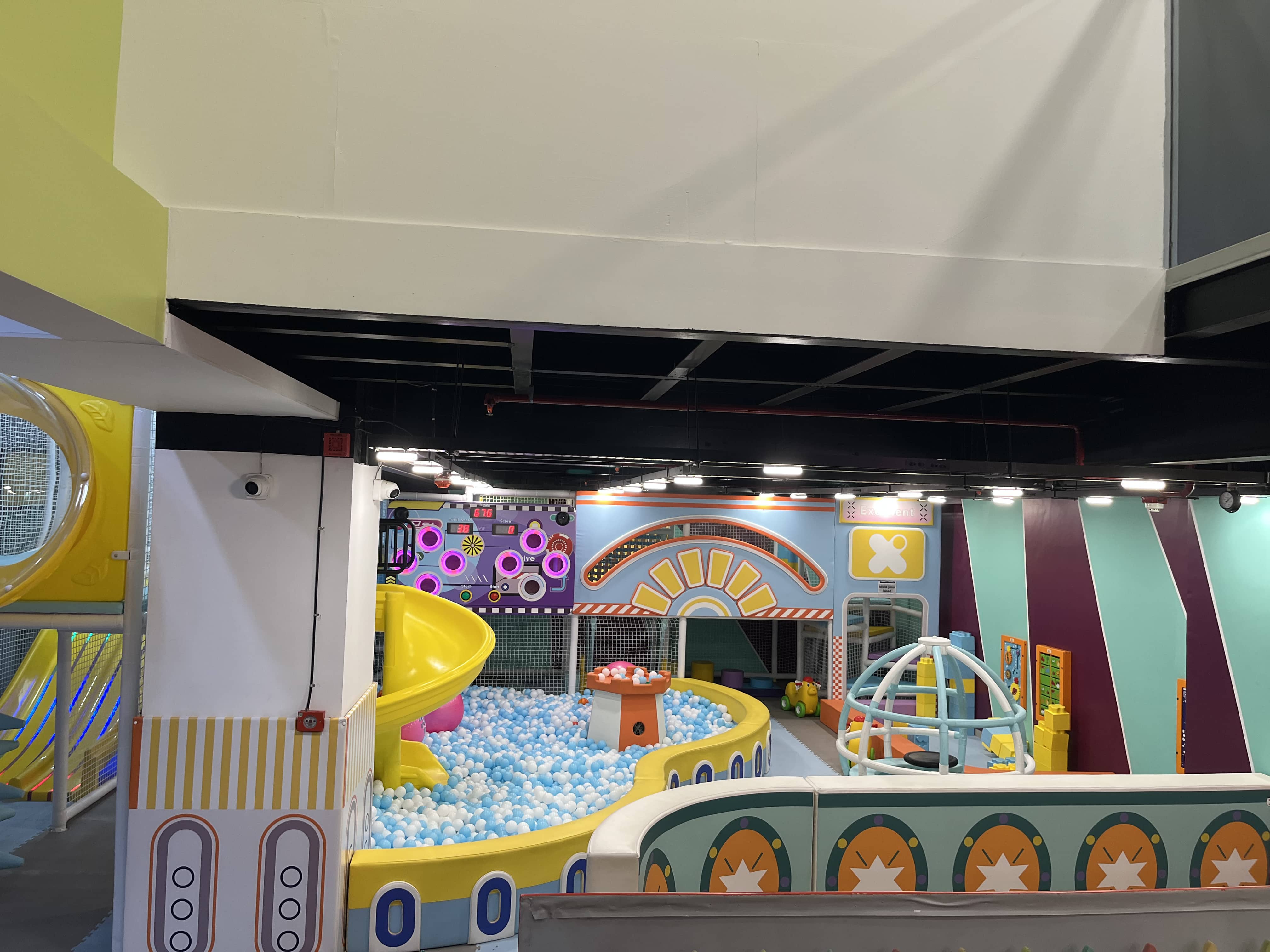 SkyJumper Trampoline and Amusement Park