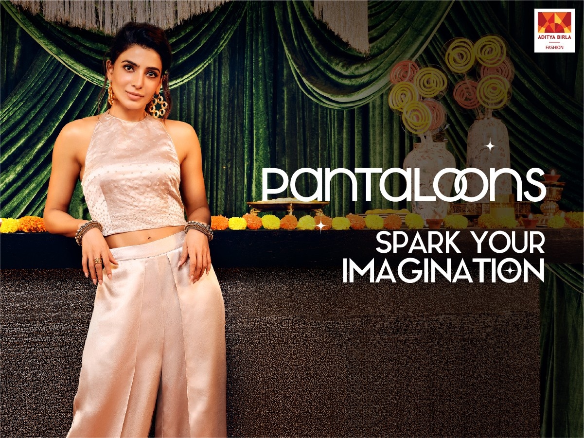 The sparkle of the season inspires possibilities.✨